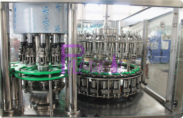 Jugo automático de la máquina del llenador de la botella de cristal/máquina de rellenar embotelladoa 6000 del té - 8000BPH