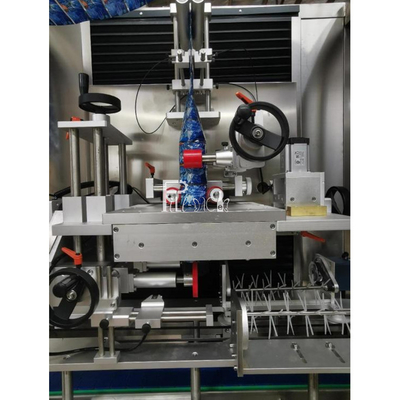 Sola máquina de etiquetado principal de la manga del encogimiento 150BPM por completo automática para la botella del PVC