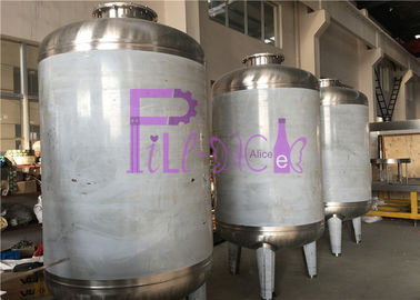 fibra de vidrio 12TPH que contiene el sistema de tratamiento de aguas del RO con el tanque de almacenamiento aséptico del agua