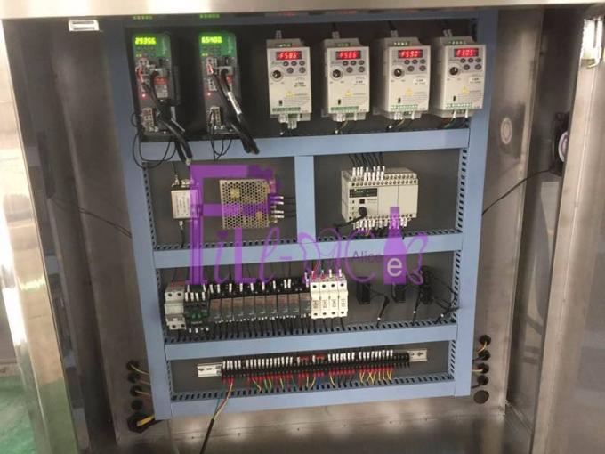 aplicador 400BPM de la manga del motor de Panasonic de la máquina de etiquetado de la botella del animal doméstico 1L 6