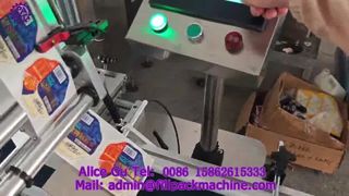 2225 M10 Etiquetadora automática de superficies planas para envases de plástico