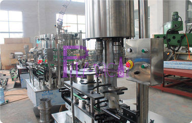 La máquina de rellenar carbonatada de la bebida del acero inoxidable, CDS embotella la máquina que capsula automática
