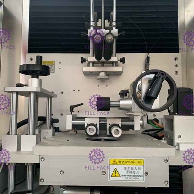 máquina de etiquetado de la botella del jugo 100-200BPM con la pantalla táctil ajustable