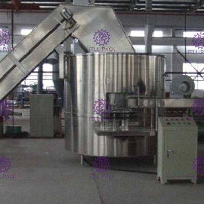 ACARICIE la máquina/el equipo/la línea/la planta/el sistema del distribuidor de la botella