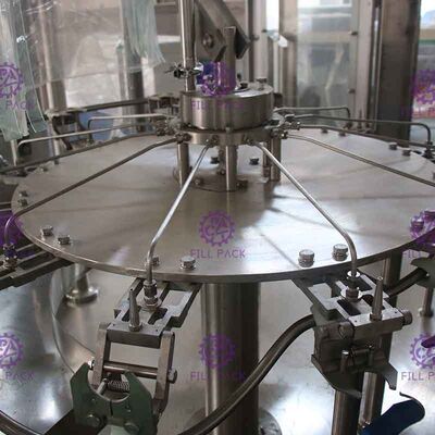Línea entera planta automática llena del relleno del agua potable de la botella del ANIMAL DOMÉSTICO 5L