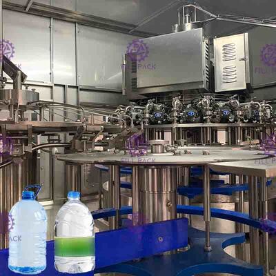 Máquina de rellenar vertical de relleno de la botella plástica de la planta del agua potable de la alta capacidad