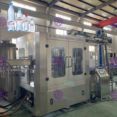 máquina de embotellado líquida 8000BPH 3 en 1 máquina que capsula de relleno de enjuague