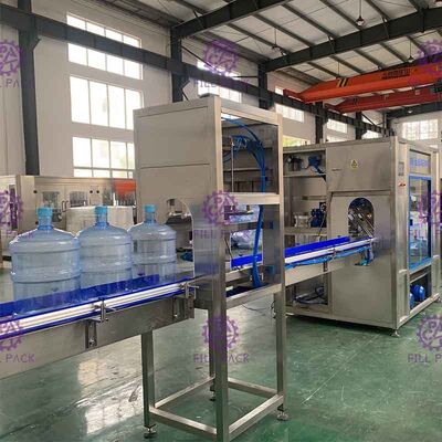 Máquina de rellenar del agua automática de 5 galones 200BPH para el agua potable