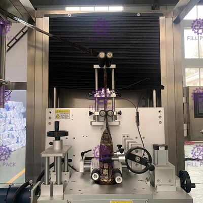 sistema de relleno tres de 5 galones 200BPH del barril linear del agua en una estructura