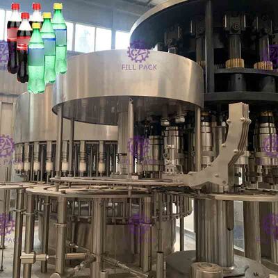 DCGF40-40-12 carbonató la máquina de rellenar de la bebida para las botellas plásticas del ANIMAL DOMÉSTICO del tapón de tuerca