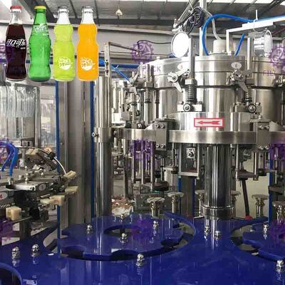 ACARICIE el vidrio plástico 3 en 1 máquina de embotellado del vino del agua chispeante/equipo/línea/planta/sistema monobloques