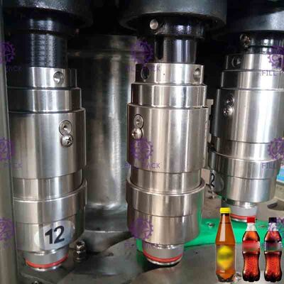 La cola/carbonató la línea de relleno velocidad del refresco de 5Kw para la botella plástica