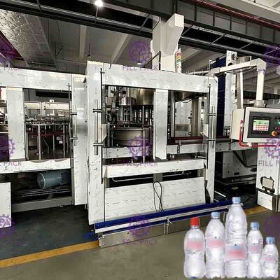 SUS316L Máquina de llenado de botellas Monobloque 3 en 1 Dispositivo de descongelación instalado