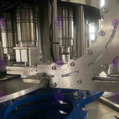 máquina de embotellado pura del agua 5L 3 en 1 equipo líquido del llenador