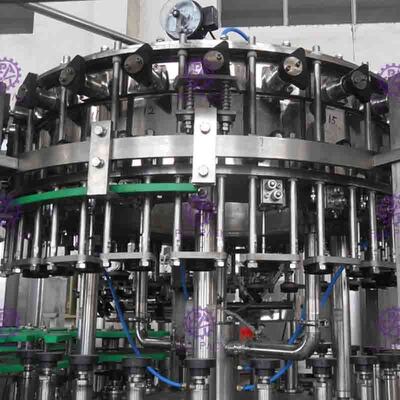 máquina de rellenar de la cerveza de los casquillos de corona de la botella de cristal 330ml con las válvulas de NANQING