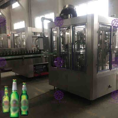equipo que capsula de relleno del fregado de las botellas de la bebida de la máquina de rellenar de la cerveza de 2000BPH Full Auto