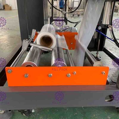 L mecanografía el control del PLC de la empaquetadora del encogimiento para la cadena de producción automática