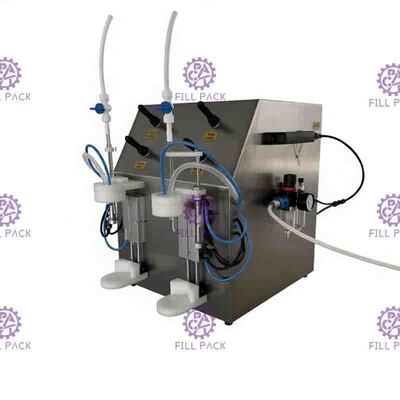 2 cabezas pueden llenar equipo de máquina carbonatada semiautomática 330ML 90mm
