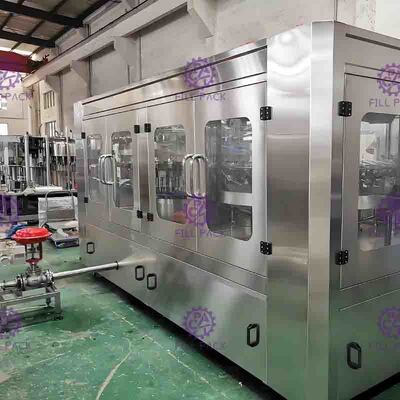 Vidrio plástico 3 de la bebida del ANIMAL DOMÉSTICO carbónico de la bebida en 1 máquina/equipo/planta/sistema monobloques de la producción de la botella