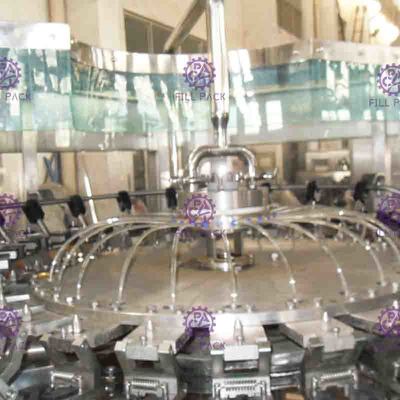 Vidrio plástico 3 del ANIMAL DOMÉSTICO del vino del jugo del agua carbónica en 1 máquina/equipo/planta/sistema monobloques de la producción de la botella