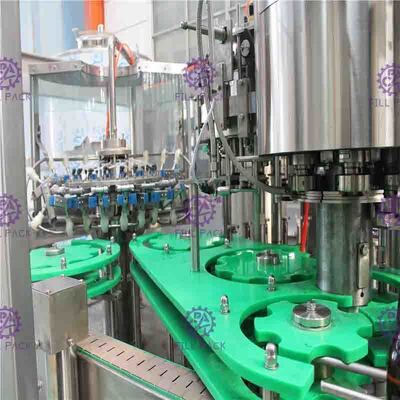 Vidrio plástico 3 del ANIMAL DOMÉSTICO del vino del jugo del agua carbónica en 1 embotelladora/equipo/línea/planta/sistema monobloques