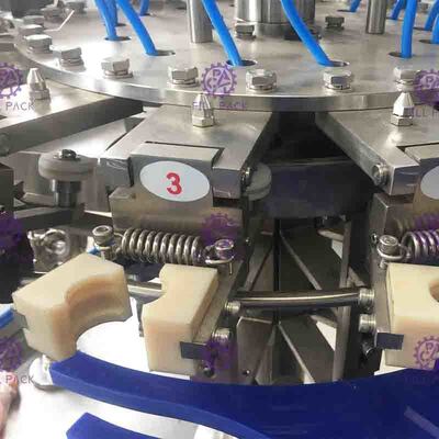 Vidrio plástico 3 del ANIMAL DOMÉSTICO del vino del jugo del agua carbónica en 1 máquina de embotellado/equipo/línea/planta/sistema monobloques