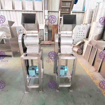 Máquina industrial de la trituradora de la fruta del equipo del tratamiento del zumo con el cuchillo de rotación
