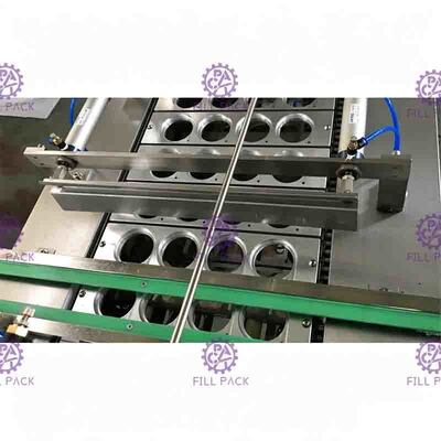 8 líneas dispositivo de empaquetado de aislamiento de relleno de la planta de la máquina del lacre del lavado automático de la taza