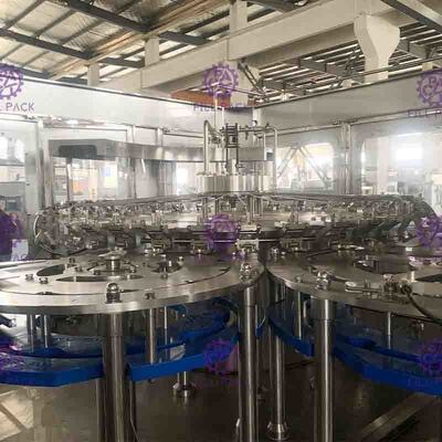 15000BPH 3 en 1 máquina de rellenar de consumición pura del agua de botella del ANIMAL DOMÉSTICO de Monoblock produciendo el equipo 304 de acero inoxidables