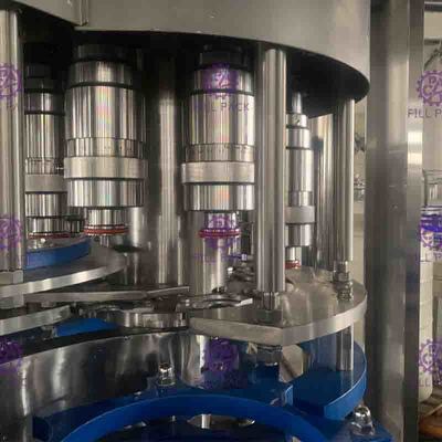 15000BPH 3 en 1 máquina de rellenar de consumición pura del agua de botella del ANIMAL DOMÉSTICO de Monoblock produciendo el equipo 304 de acero inoxidables