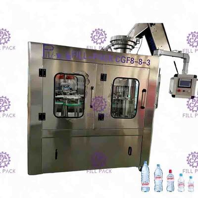 Pequeño equipo de relleno 3 del agua de botella del ANIMAL DOMÉSTICO automático en 1/Monoblock Aspetic 2000ml