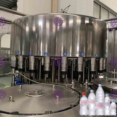 3 en 1 enjuague plástico de relleno de la botella de la máquina 10000BPH del agua mineral de Monoblock que capsula