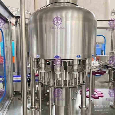 Máquina de rellenar del vacío grande de la botella de 12 cabezas con el transportador de alimentación de cadena