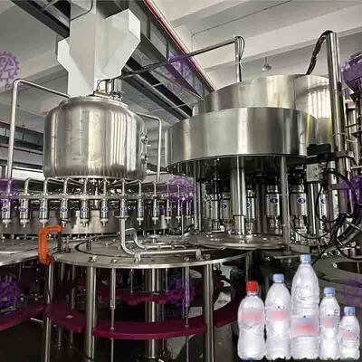 La máquina de rellenar 20000BPH 40 del agua pura automática dirige la presión normal