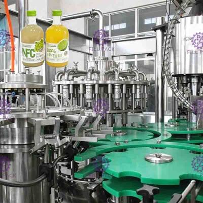 El contacto SUS316 parte a Juice Filling Machine conveniente para diverso cambio de la botella del tamaño