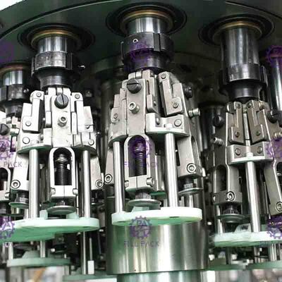 La pulpa Juice Filling Machine Glass Bottle del áloe 20000BPH carbonató la línea de relleno 3 de la bebida en 1