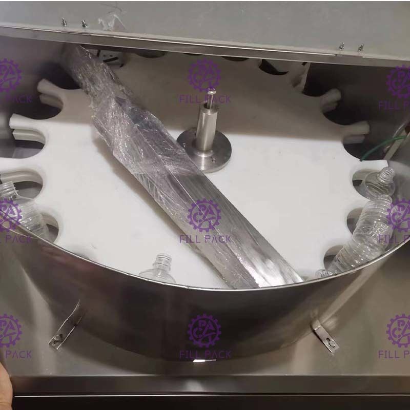 Tipo redondo clasificadora de la placa de la pequeña botella para el sistema de relleno del agua