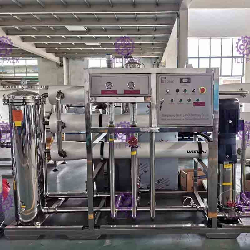 Sistema de tratamiento de aguas mineral de la filtración del esterilizador ULTRAVIOLETA con los tanques de almacenamiento del agua del acero inoxidable