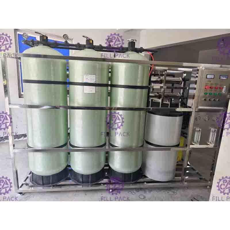 Pequeño tipo sistema del RO del agua de la fibra de vidrio para la cadena de producción del agua de botella