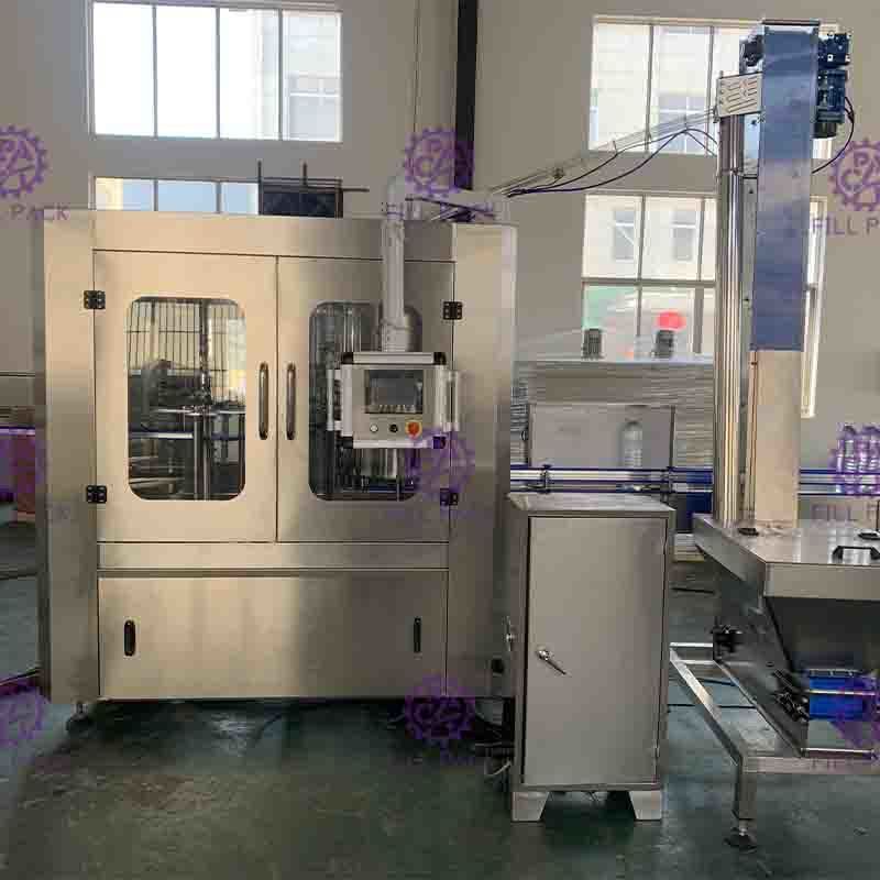 Estructura compacta automática de la embotelladora del agua de Monoblock 2L