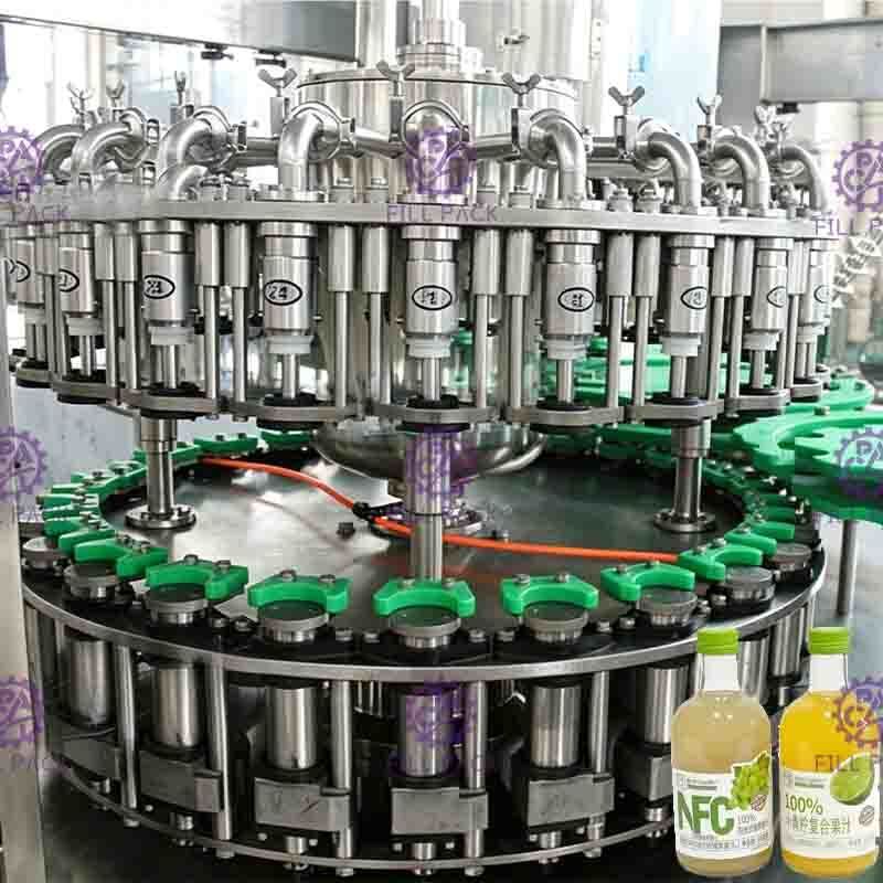 La pulpa Juice Filling Machine Glass Bottle del áloe 20000BPH carbonató la línea de relleno 3 de la bebida en 1
