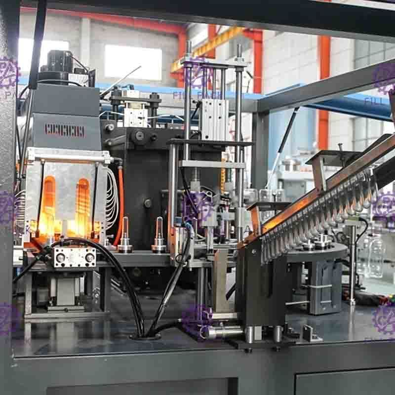 Dos máquina que sopla de la botella del ANIMAL DOMÉSTICO de la cavidad 0.1-2L para Juice Processing Line